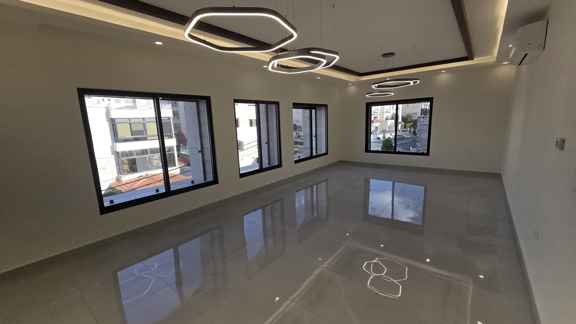 Residence 201 — Dining and Salon