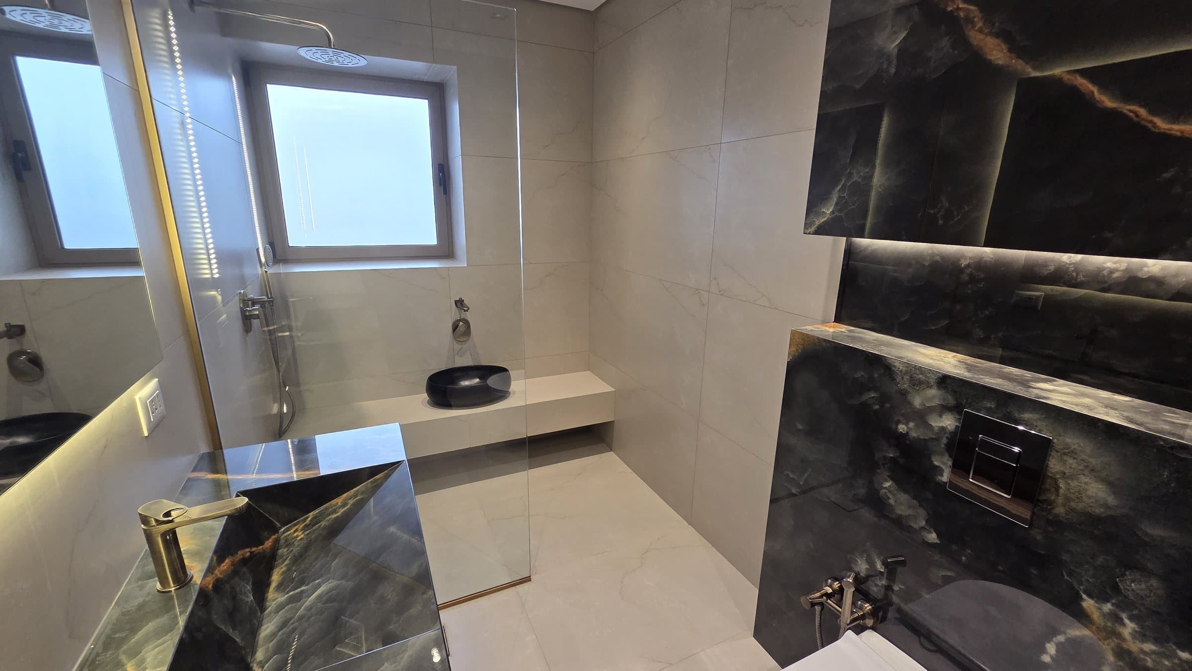 Residence 201 — Main Bedroom Bath from other angle