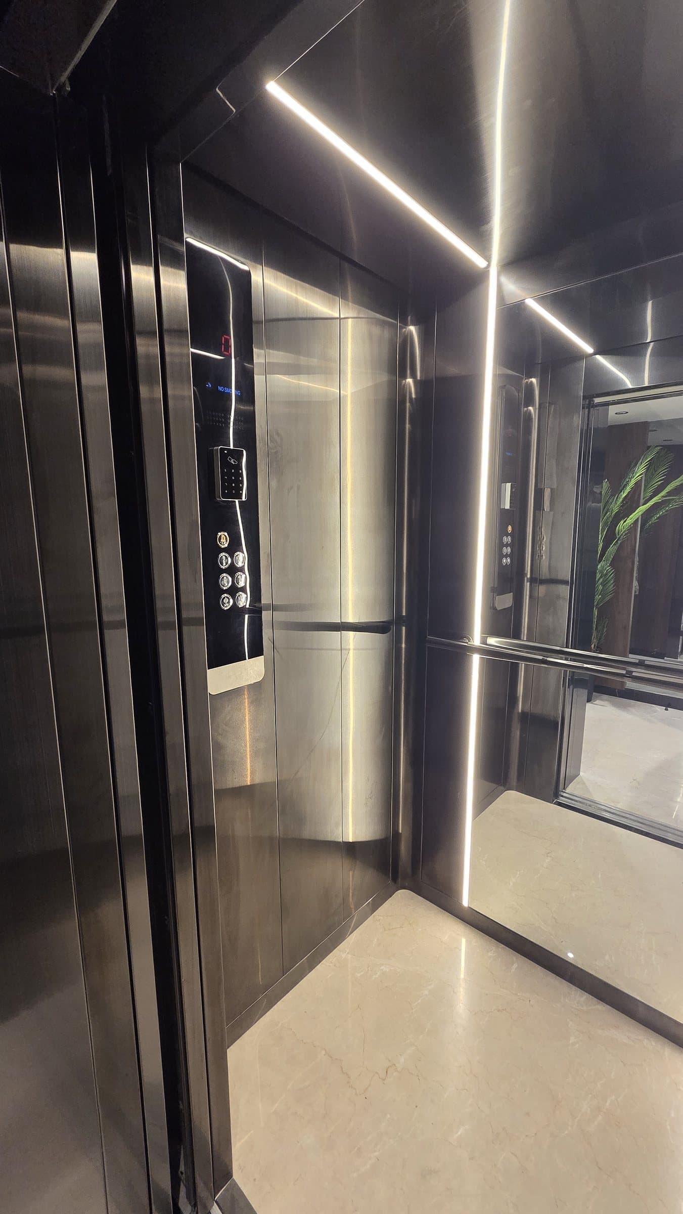 SHIHAB Elite Residences — Elevator shot 2