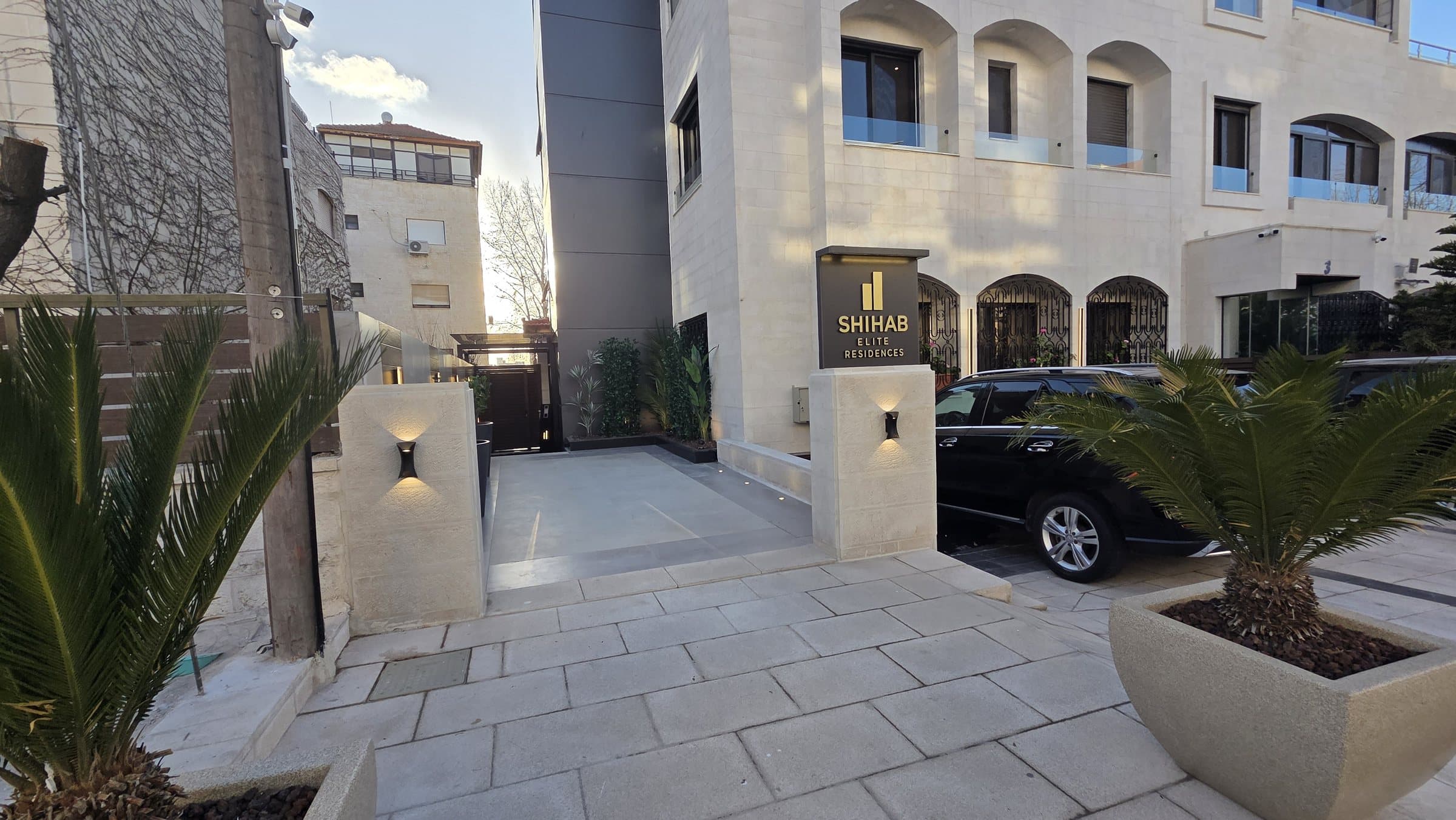 SHIHAB Elite Residences — Unique Street Entrance